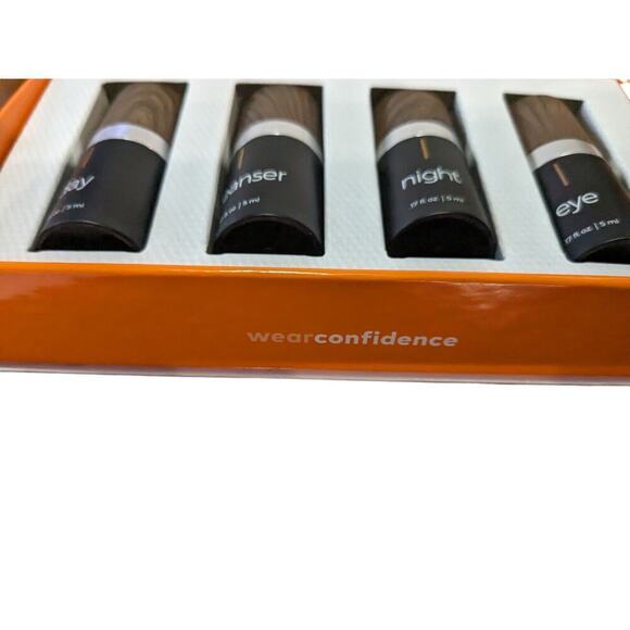 Craig Connors Skincare NWT Travel Box x4 Day, Cleanser, Eye, and night cream .17 - Picture 3 of 6